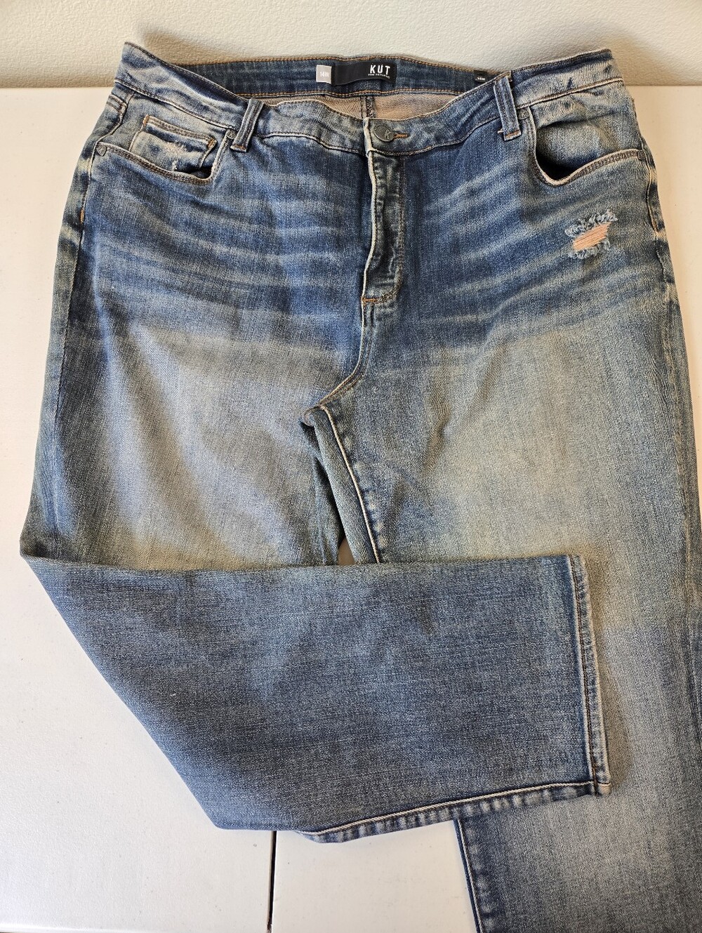 NWT Kut from the Kloth Reese Ankle Straight Jeans 14W